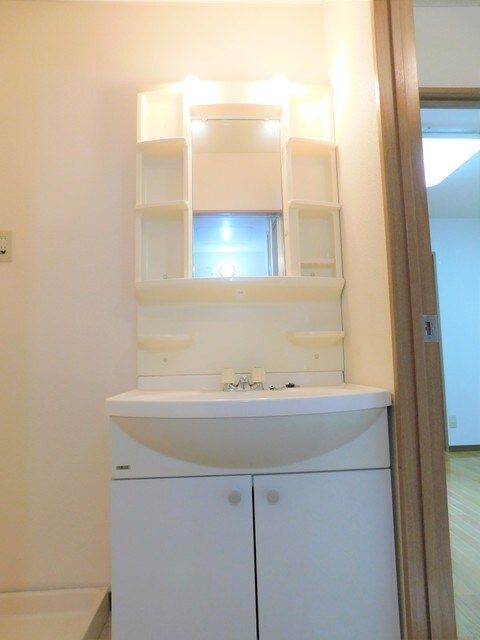 沼津駅 バス25分  はまゆう前下車：停歩7分 2階の物件内観写真