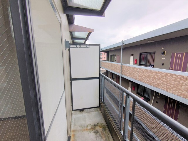 片浜駅 バス17分  中田通下車：停歩22分 3階の物件内観写真