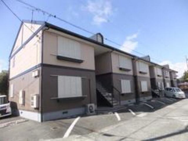 サンモールカタンの物件外観写真