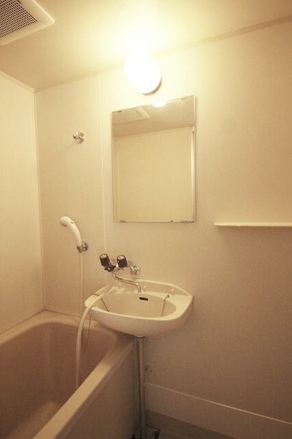 サンハイツ渡辺の物件内観写真