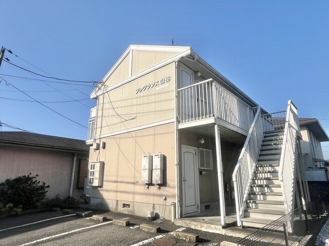 フレグランス山田の物件外観写真