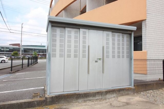 アーバンヒルズの物件外観写真