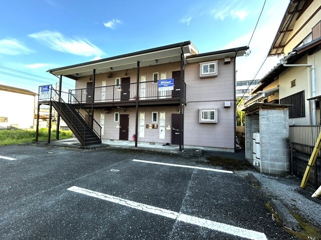 メープルハイツスズキの物件外観写真