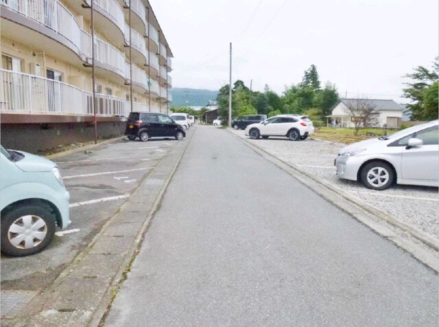 メゾンサンシャインの物件外観写真