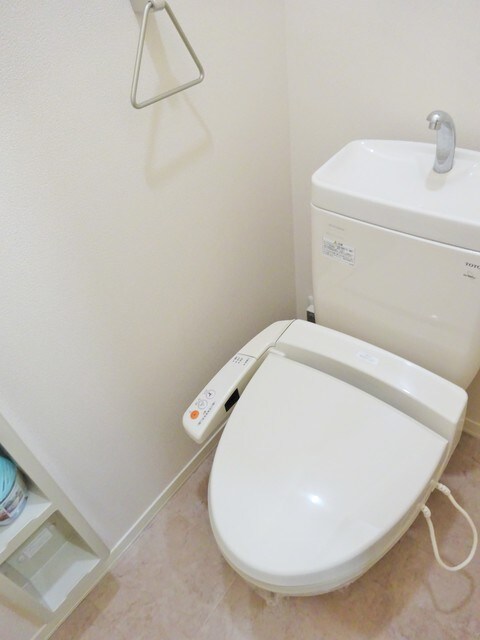 御殿場駅 バス6分  上町下車：停歩12分 2階の物件内観写真