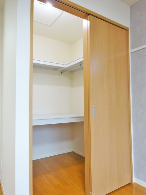 御殿場駅 バス6分  上町下車：停歩12分 2階の物件内観写真