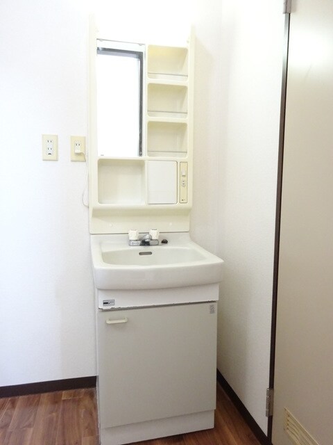 御殿場駅 バス20分  北郷小学校下車：停歩3分 2階の物件内観写真