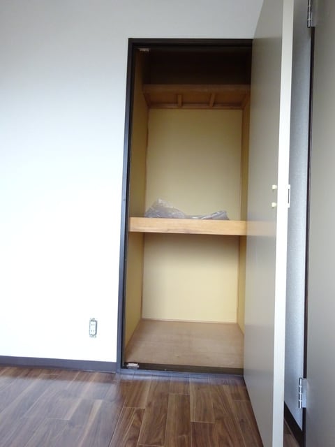 御殿場駅 バス20分  北郷小学校下車：停歩3分 2階の物件内観写真