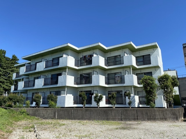 コウシンハイツの物件外観写真