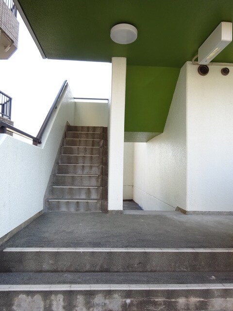 コウシンハイツの物件外観写真