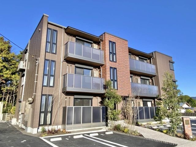 御殿場駅 バス5分  丸太橋下車：停歩6分 1階の物件外観写真