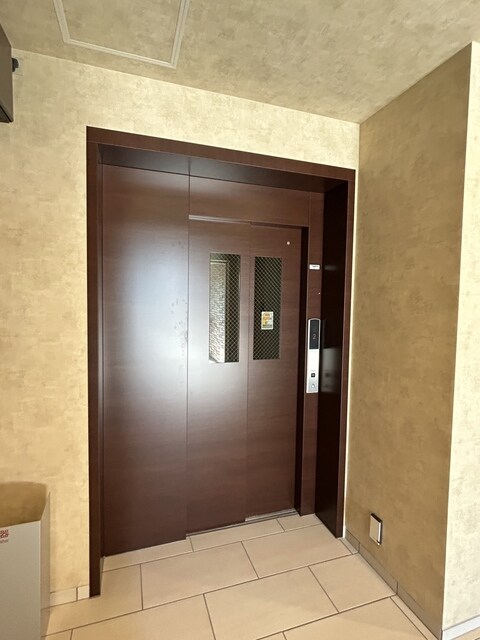 御殿場駅 バス5分  丸太橋下車：停歩6分 1階の物件外観写真