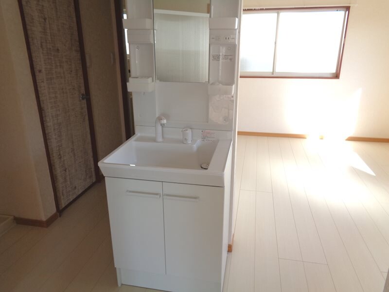 ロアリッジの物件内観写真