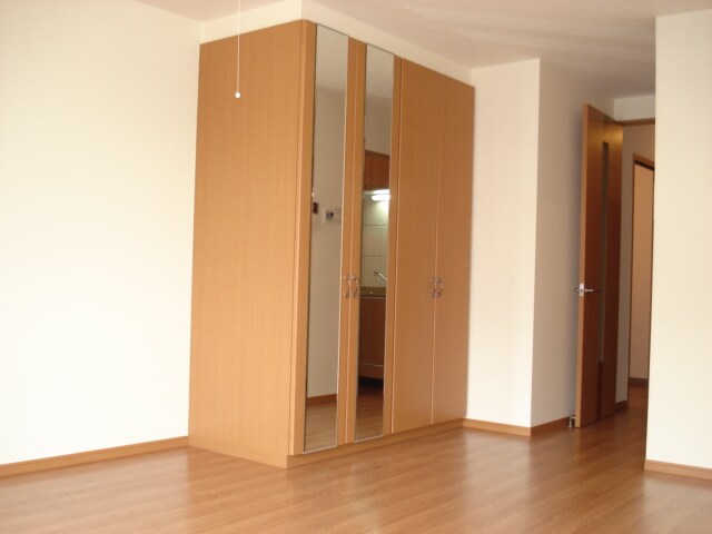 Ｊｅ　ｌｅ　ｐｒｅｎｄｓ　（ジュルプラン）の物件内観写真