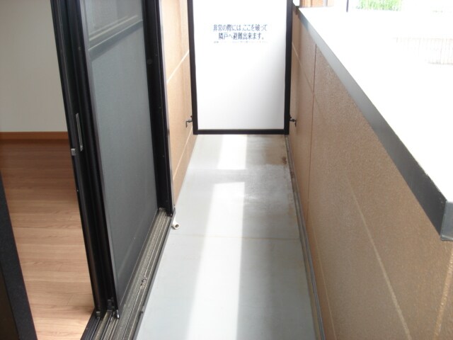 Ｊｅ　ｌｅ　ｐｒｅｎｄｓ　（ジュルプラン）の物件内観写真