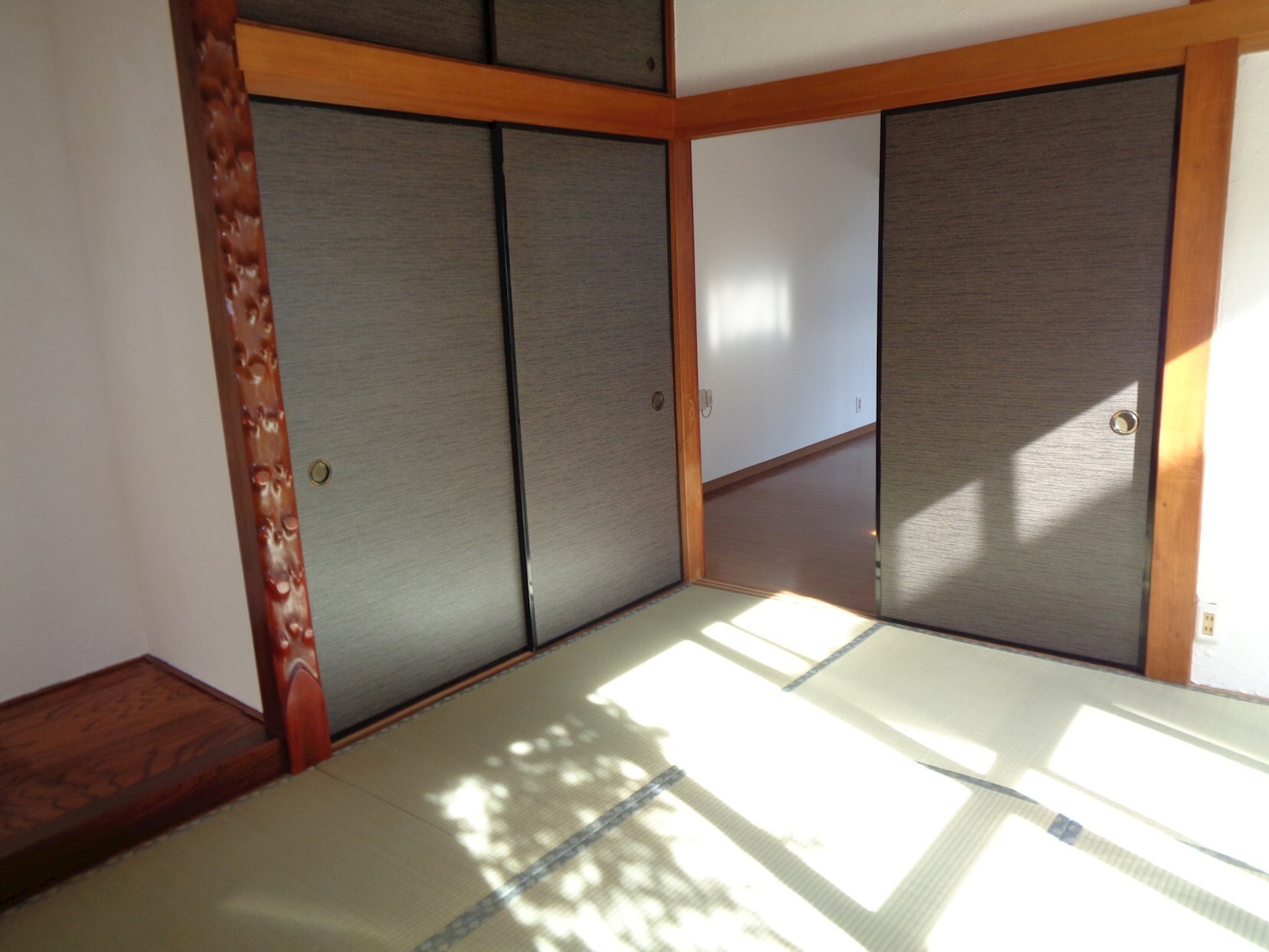 猪子戸建の物件内観写真