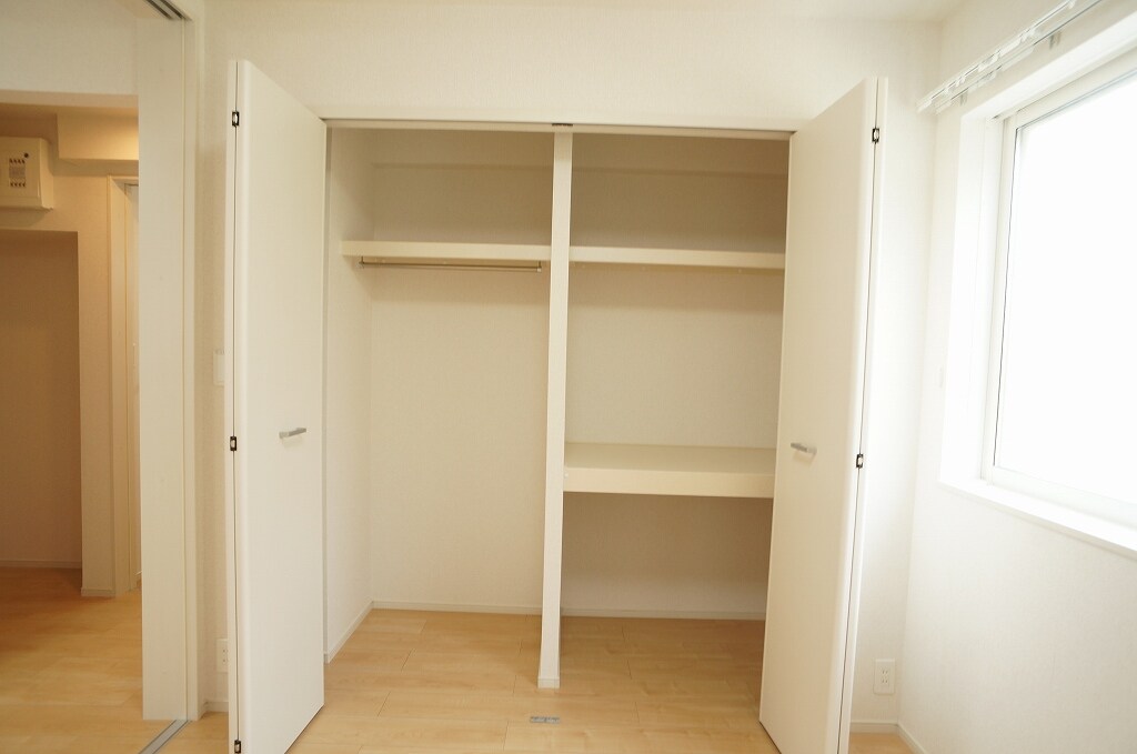 レジデンスさくら台Ｈの物件内観写真