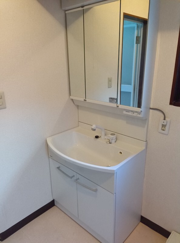 牛久南4戸建の物件内観写真