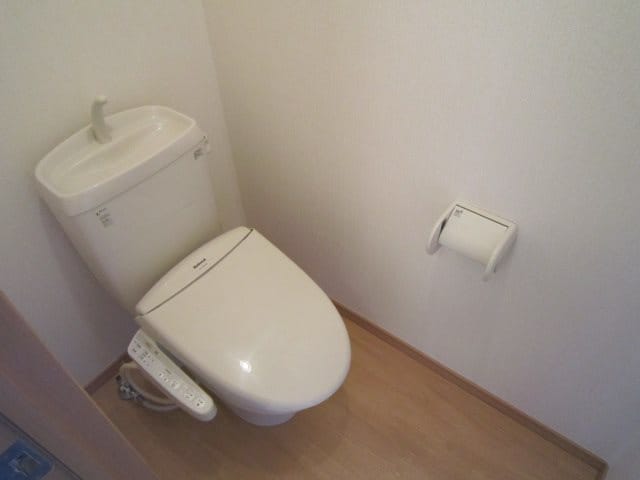 ファミール板谷A棟の物件内観写真