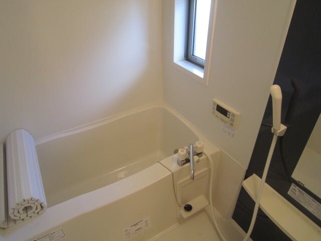 ファミール板谷A棟の物件内観写真