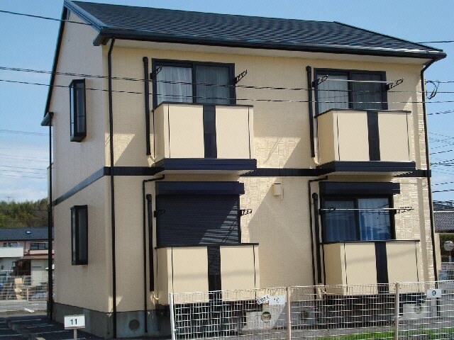 アムールマナベBの物件外観写真