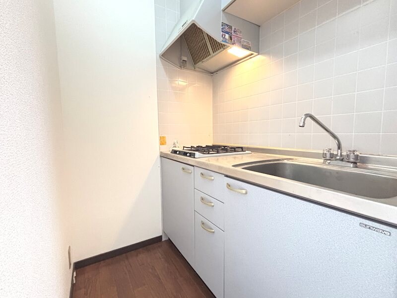 コーポキャロルＬ棟の物件内観写真