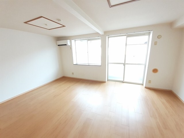 グランディール乙戸南の物件内観写真