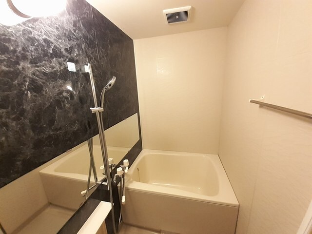 グランディール乙戸南の物件内観写真