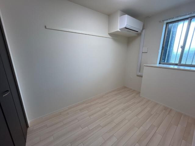 ロードスターの物件内観写真