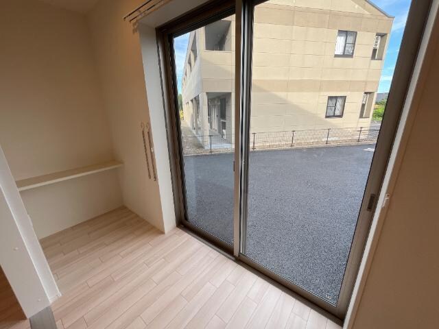 ロードスターの物件内観写真