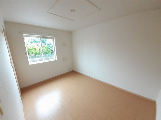 ヴィラ・プラシードの物件内観写真