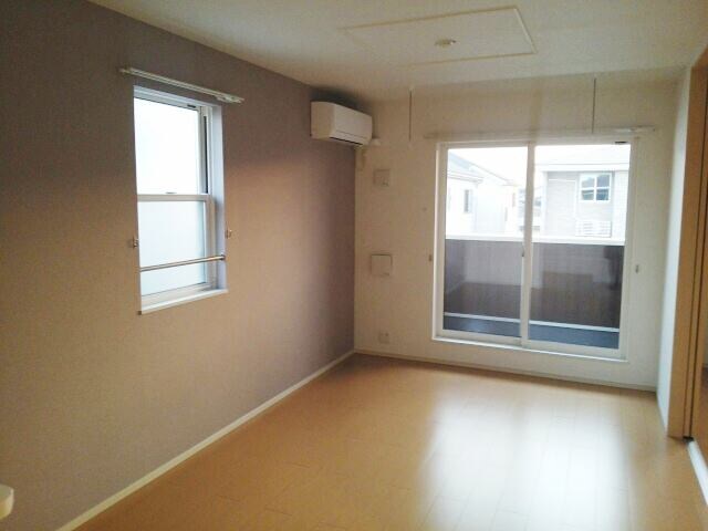 ヴィラクロエIIの物件内観写真