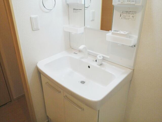 ヴィラクロエIIの物件内観写真