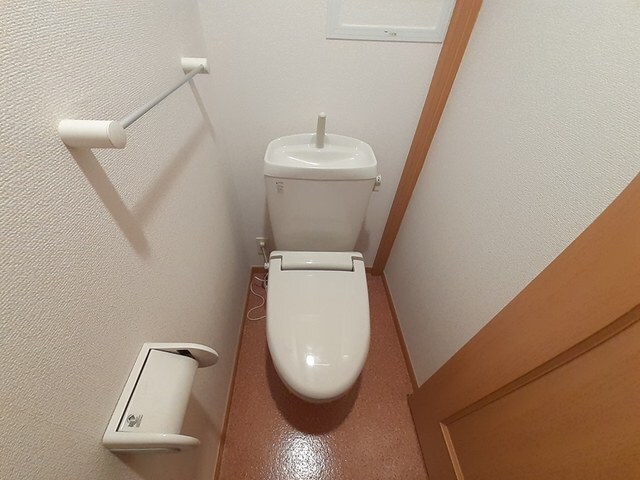 ヴィラ・フィオーレの物件内観写真