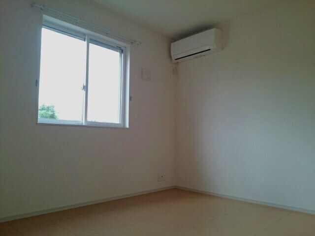 高瀬川ハイツIIの物件内観写真