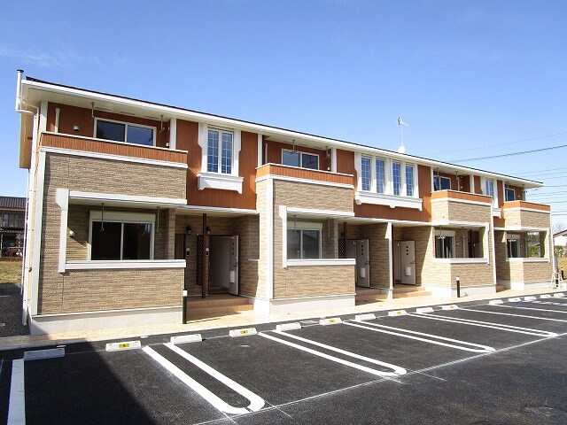 サンエスコートの物件外観写真