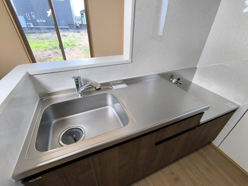 Emina　Heights（エミーナ　ハイツ）　Aの物件内観写真