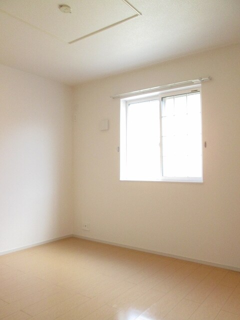 スカイファインの物件内観写真