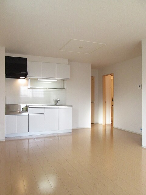 スカイファインの物件内観写真