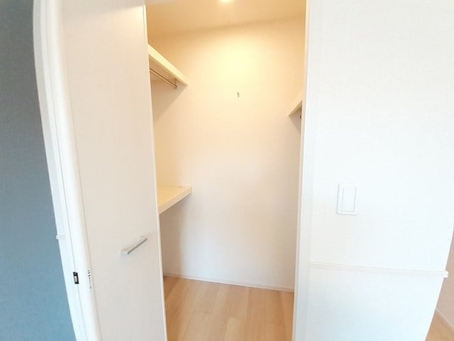 サン・マーレンVIの物件内観写真