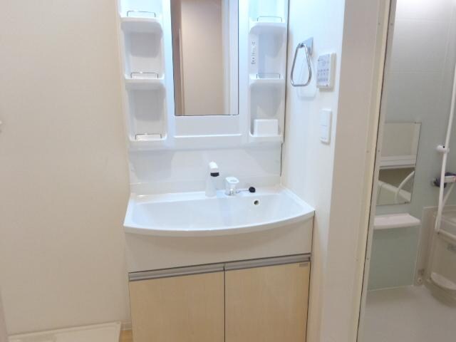 アーバングレイスの物件内観写真