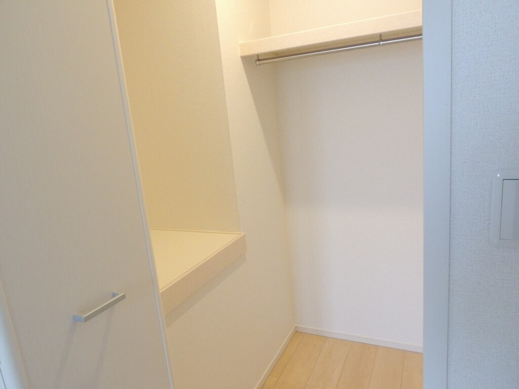 コリーナ木田余IIの物件内観写真