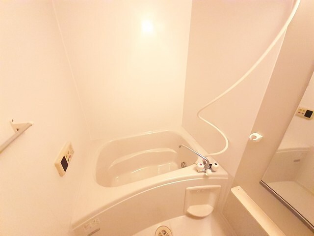 シェル・リヴィエールＢの物件内観写真