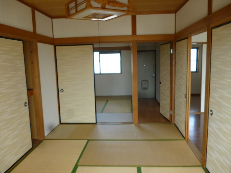 スワシルクハイツの物件内観写真