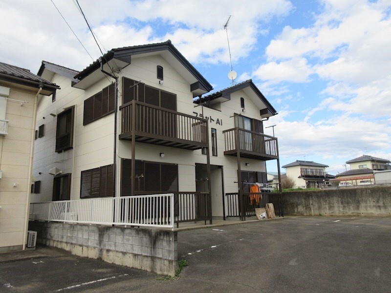 フラットAiの物件外観写真