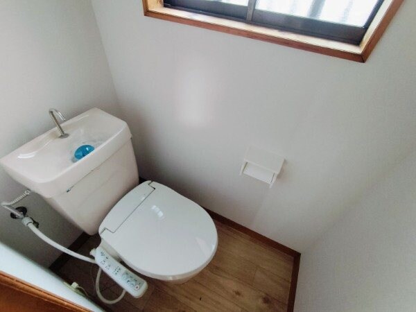 アスフォートBの物件内観写真