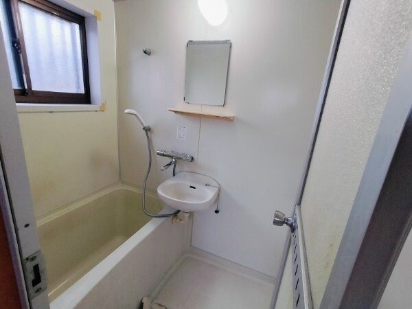 アスフォートBの物件内観写真