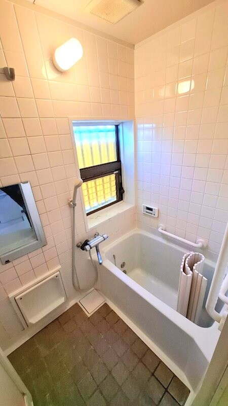 稲敷市下根本927-6戸建の物件内観写真