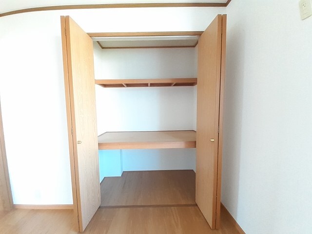 ベルフラワーＦの物件内観写真