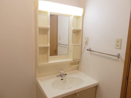 サンプレイス３の物件内観写真